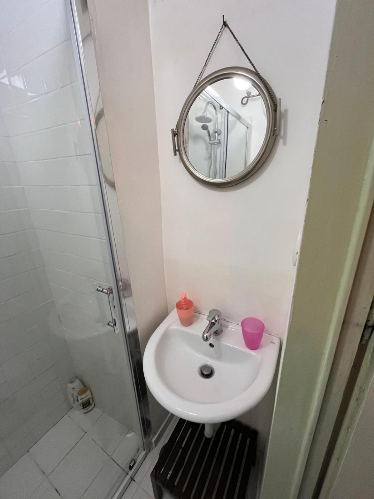 Charming Apartment With Balcony In The Historic Center 那不勒斯 外观 照片